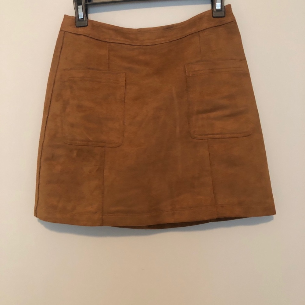 Women’s suede mini skirt. Size 0!